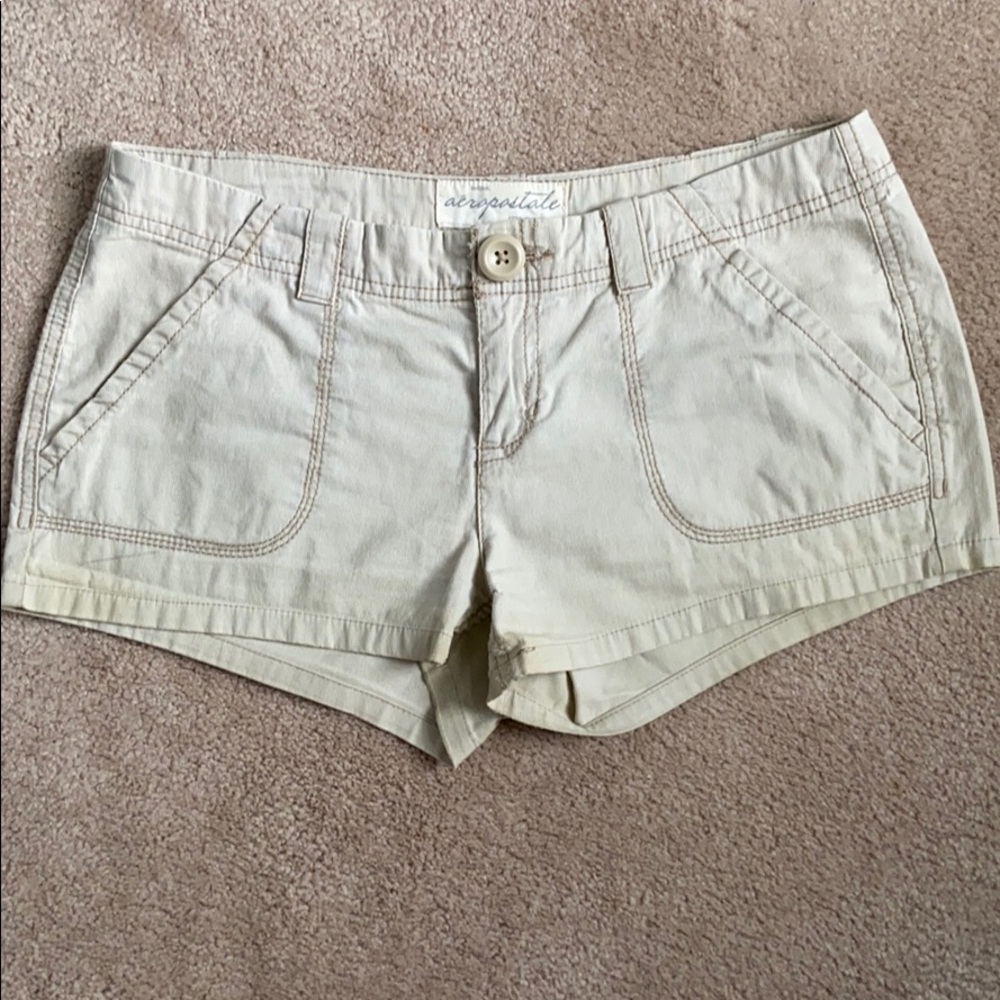 Aeropostale khaki shorts